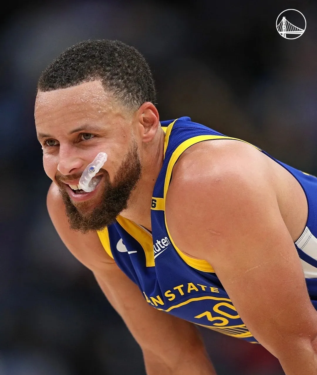 九游体育-库里连续二十场比赛得分超过突破纪录，DWG挑战极限！的简单介绍